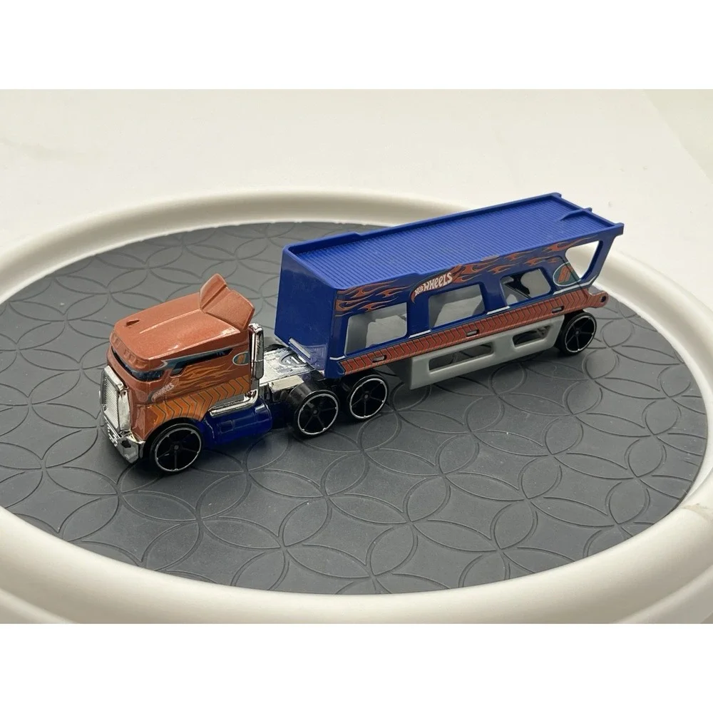 2013 Hot Wheels Super Rigs Road Rally Transporter Hauler Orange Blue No Car